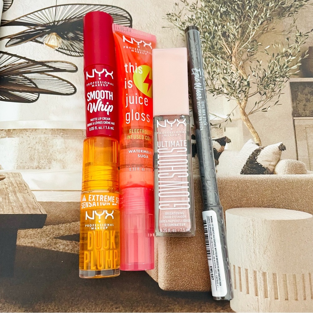 NYX makeup Lip and Eye Bundle‎